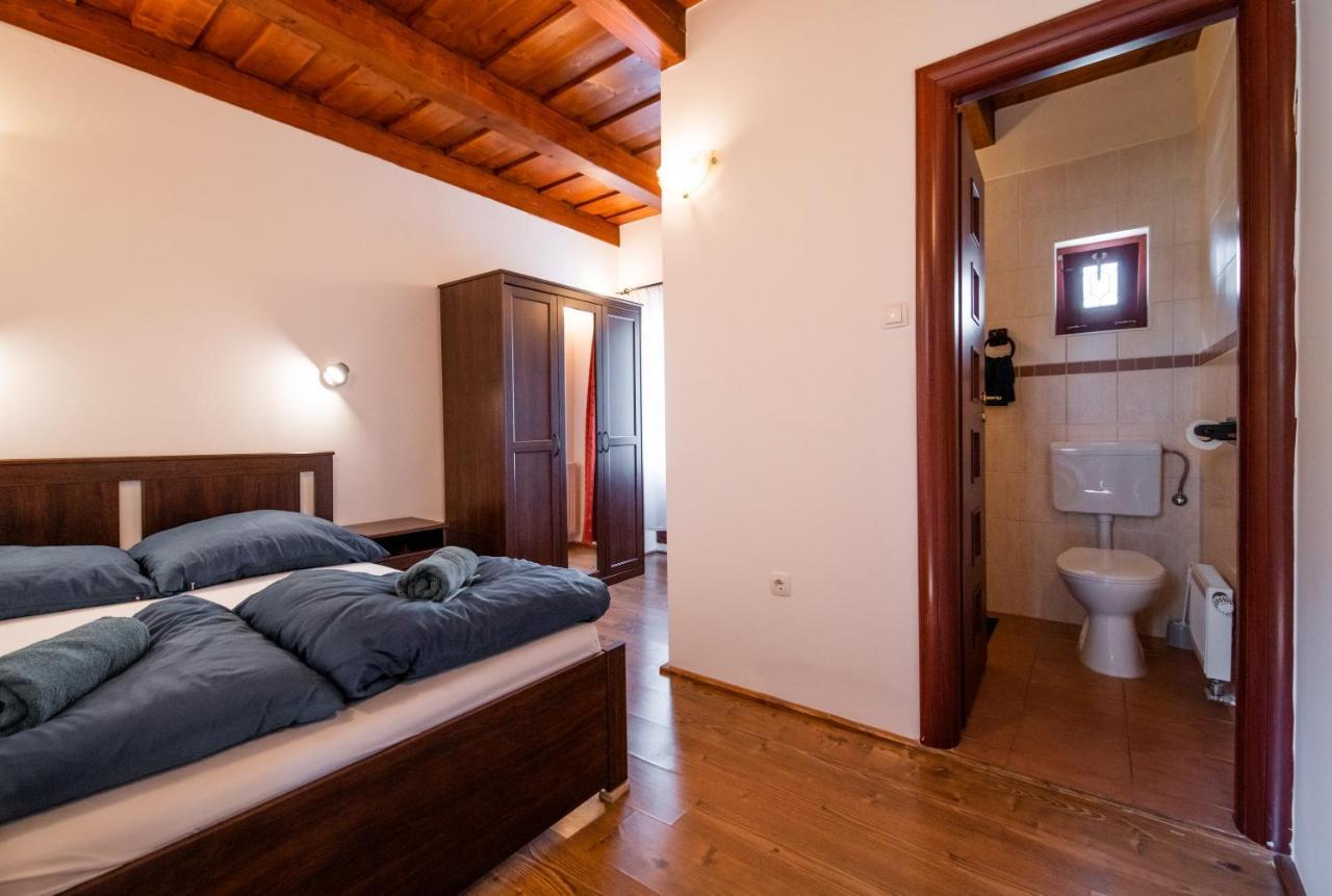 Hollo Panzio Bed & Breakfast Visegrád Eksteriør bilde